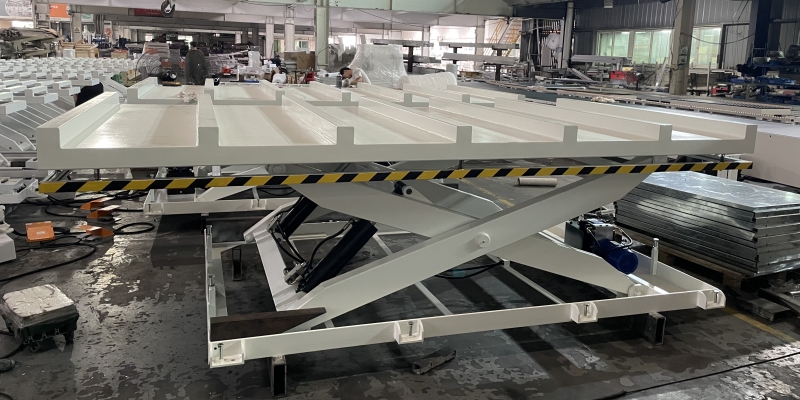 Igogailu hidraulikoa paneleko 6 forruko posizioekin: material pertsonalizatutako transferentzia konponbidea