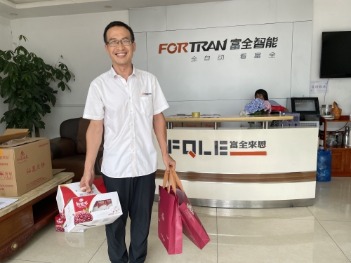 Jaialdi bikoitzak, poza osoak: udazken ertainaren eta egun nazionala